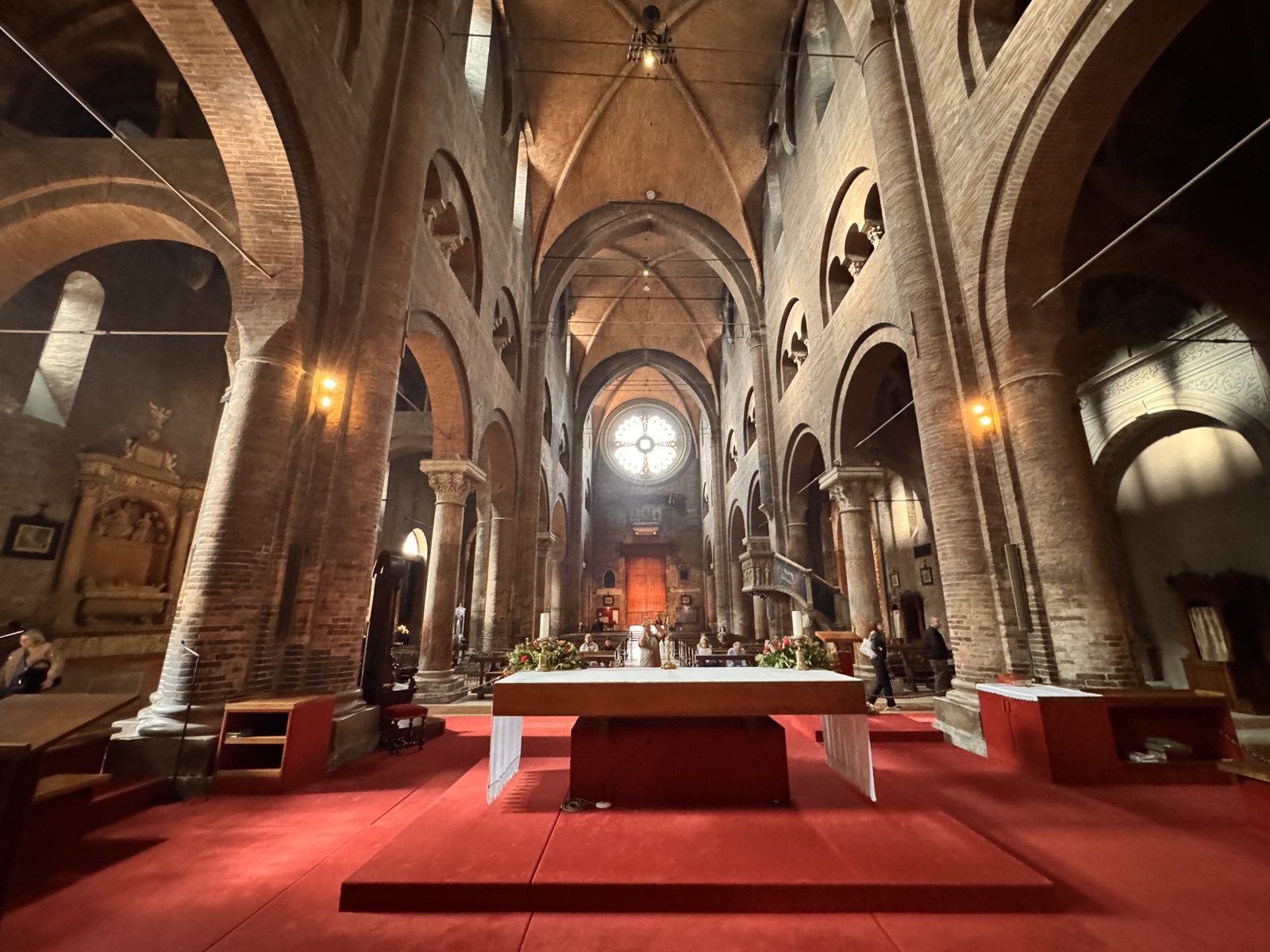 The presbytery and the main altar, reached by the stairs that rise above the crypt